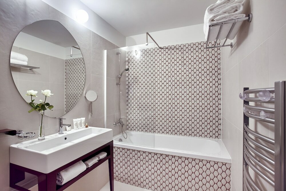 Фото Grand Hotel du Midi Montpellier