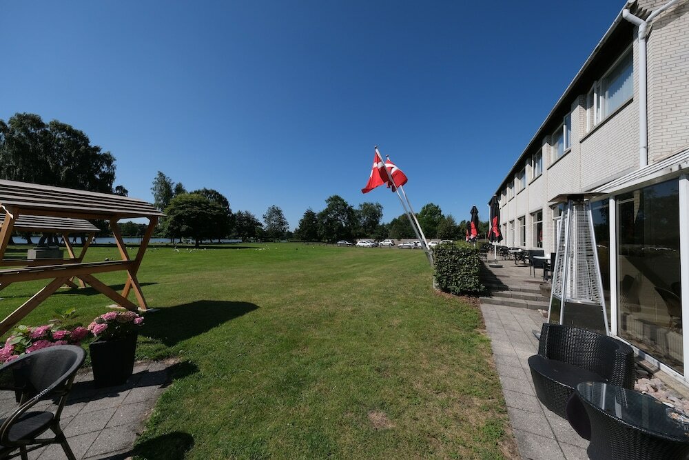 Фото Hotel Norden