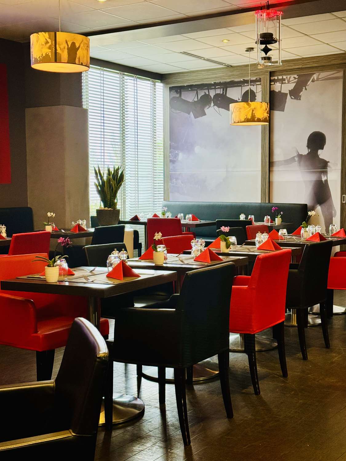 Фото Best Western Plus Paris Orly Airport