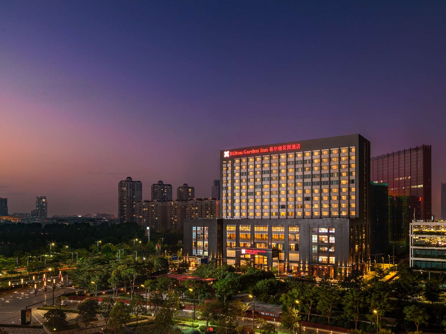 Фото Hilton Garden Inn Foshan