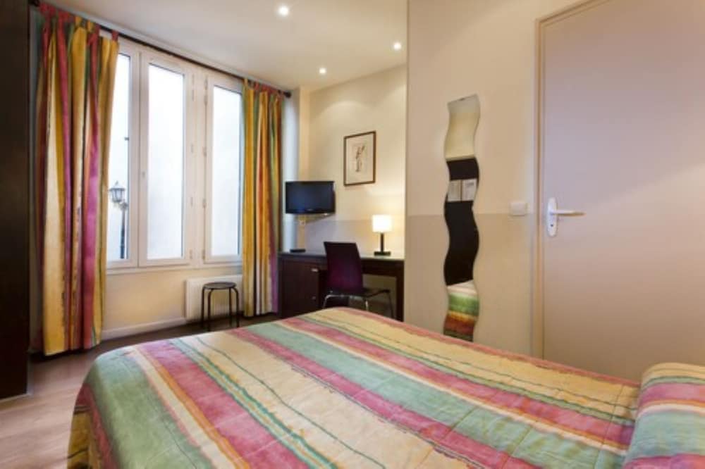 Фото Hotel Merryl