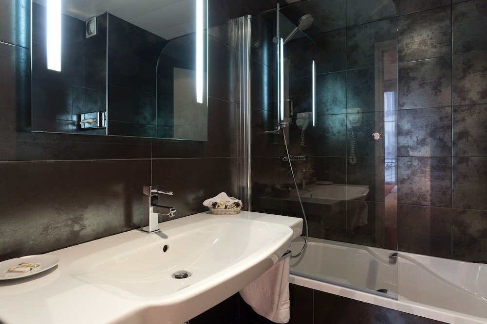 Фото Hôtel Edouard VI  by Malone