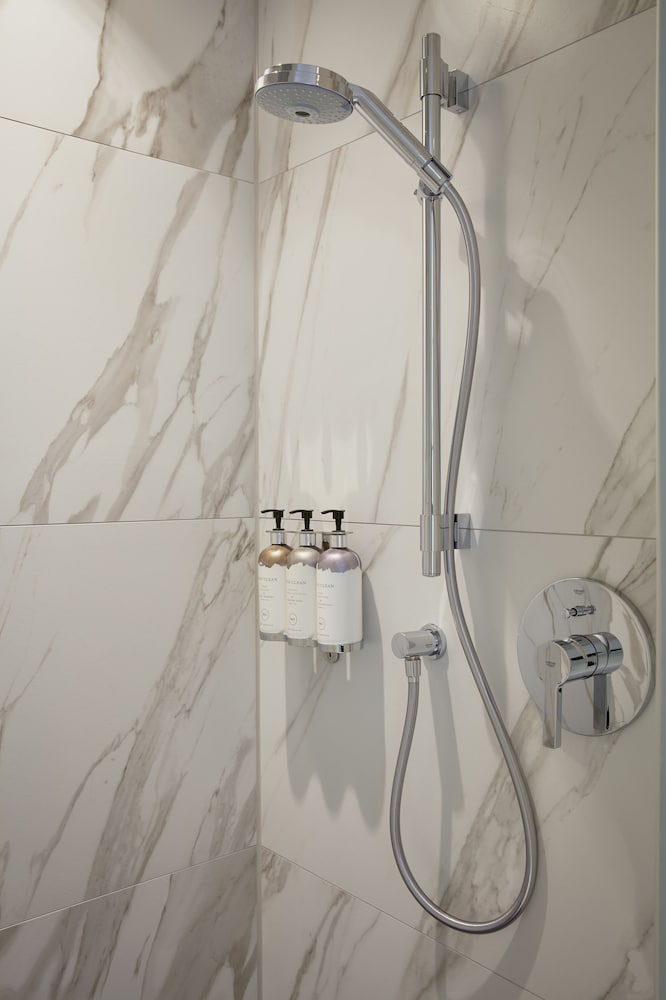 Фото Sir Nikolai Hotel