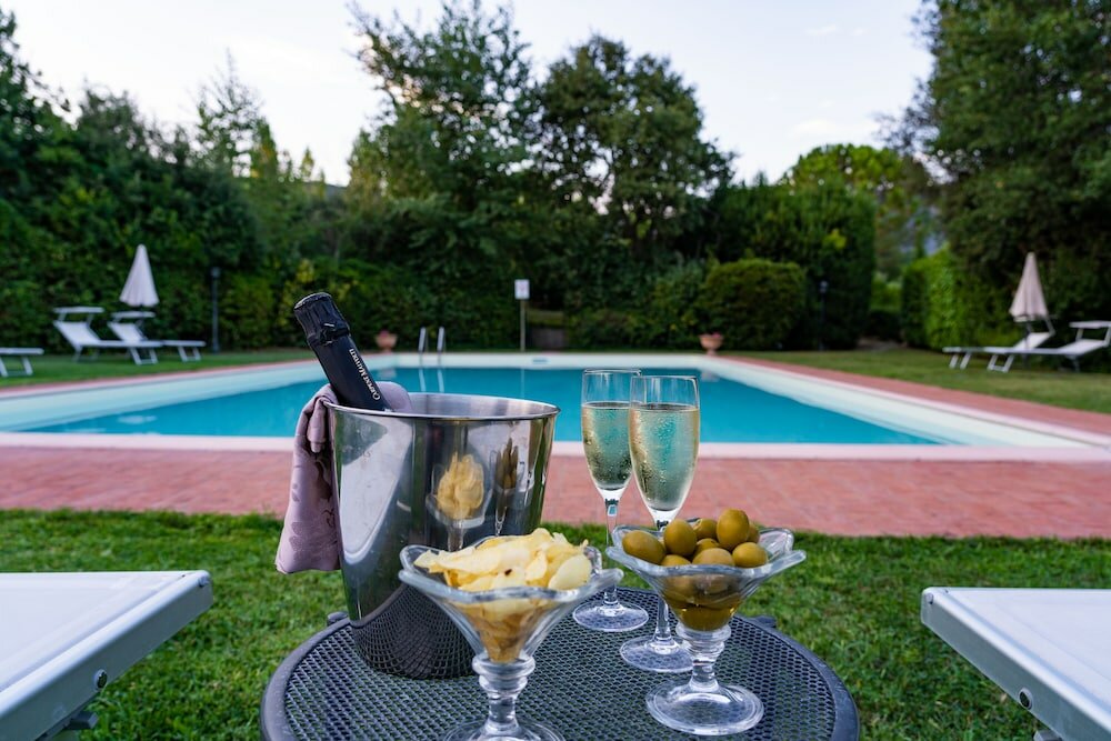 Фото Villa Borgo San Pietro