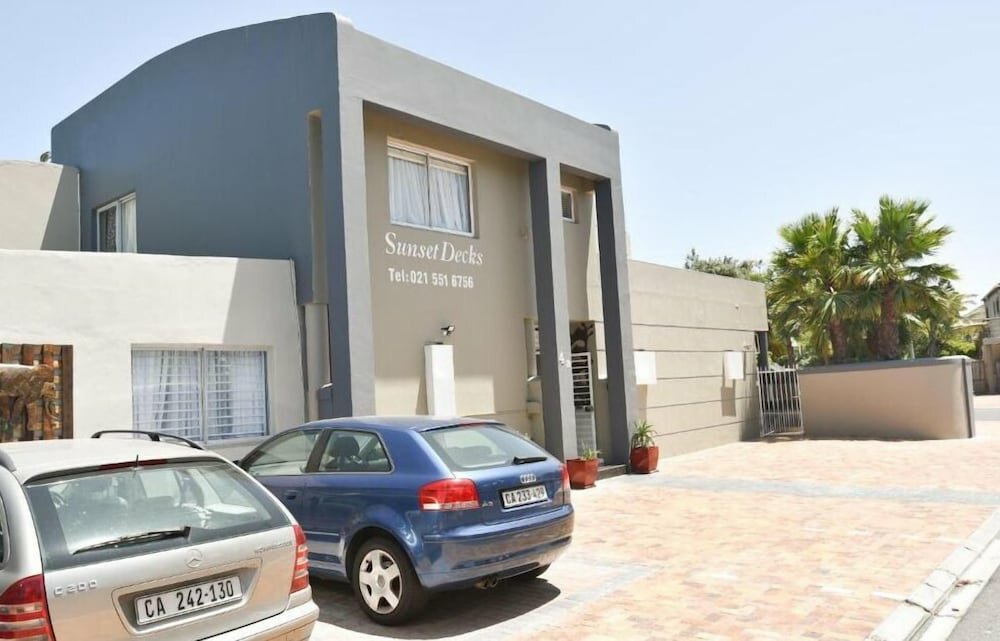 Hotel Sunset Decks, Capetown, photo