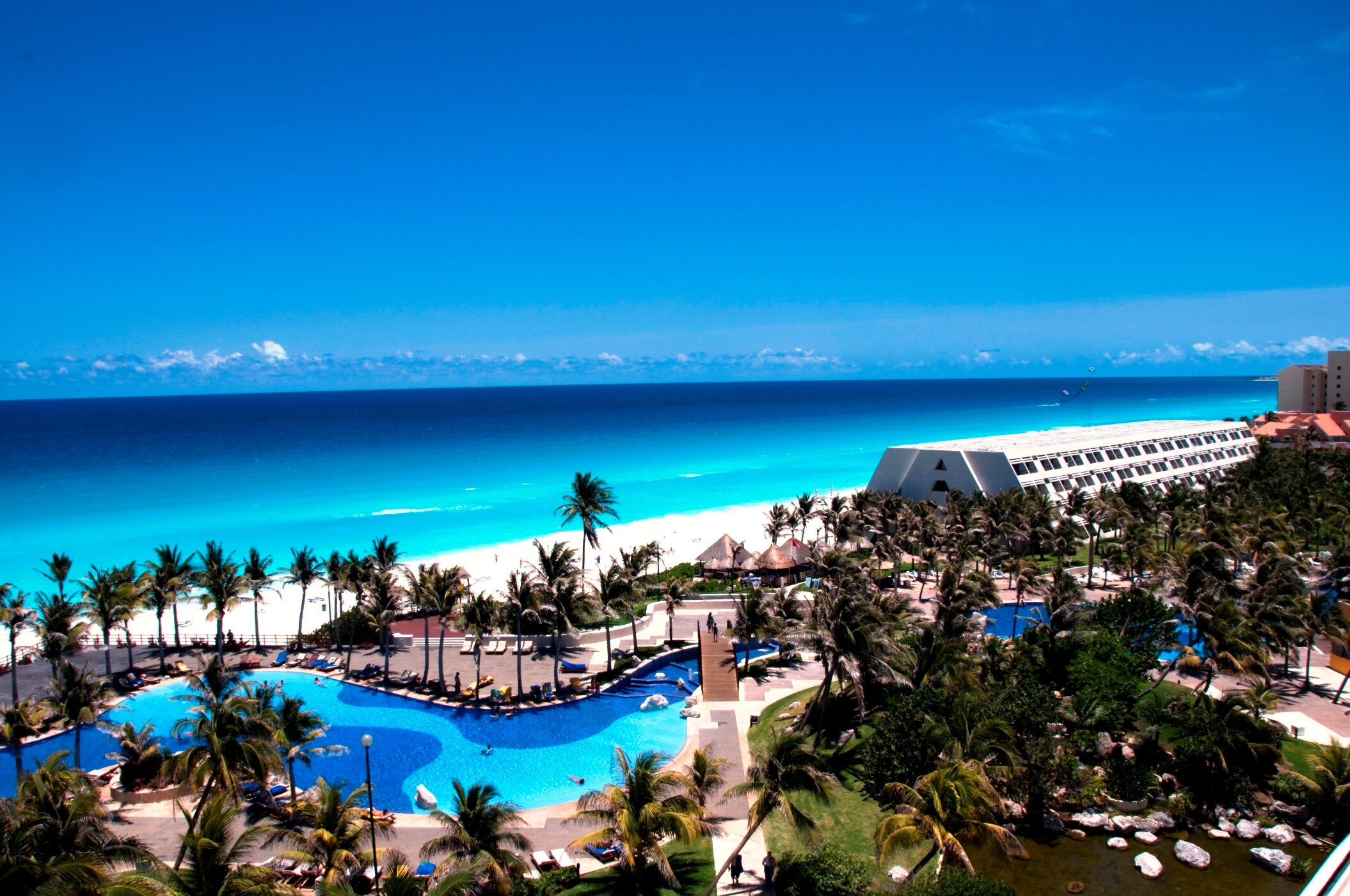 Фото Oasis Cancun Lite
