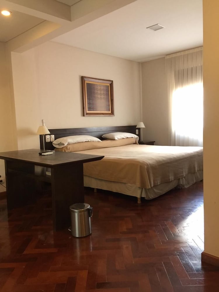 Фото Hotel Cervantes