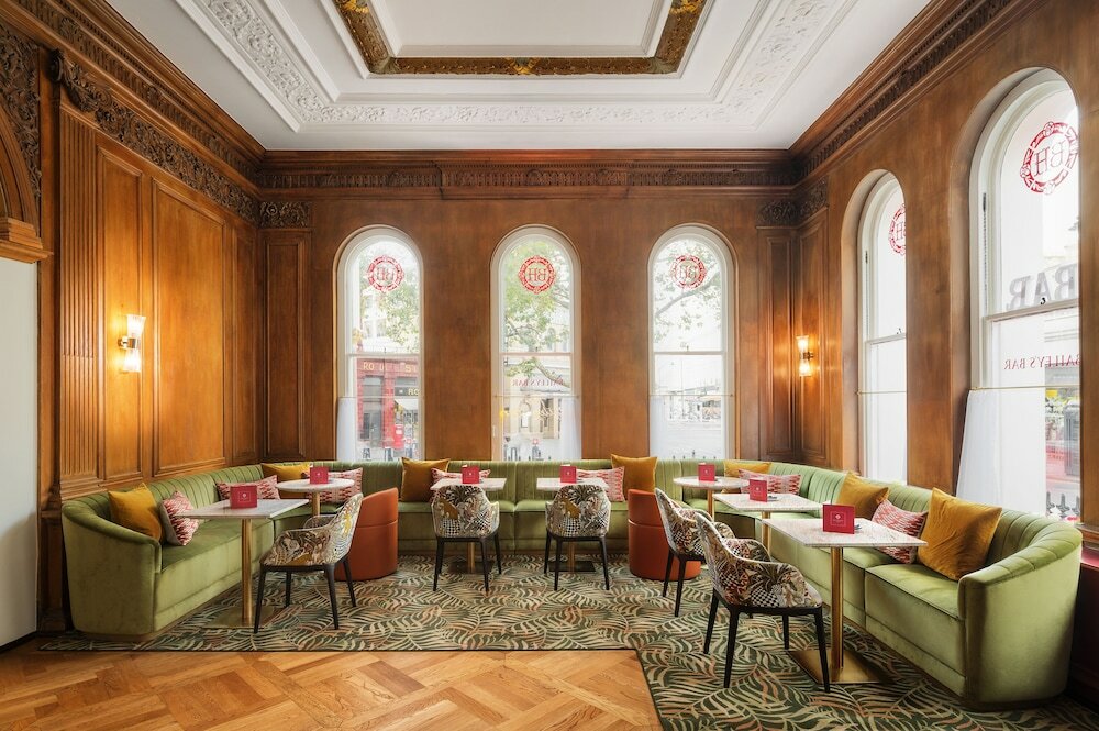 Фото The Bailey's Hotel London