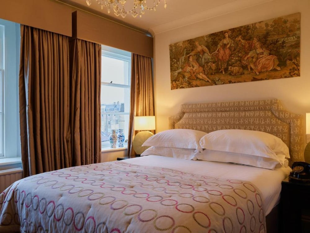 Фото The Bird, Bath