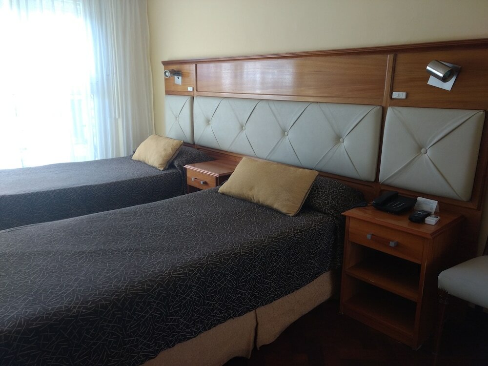 Фото Embajador Hotel