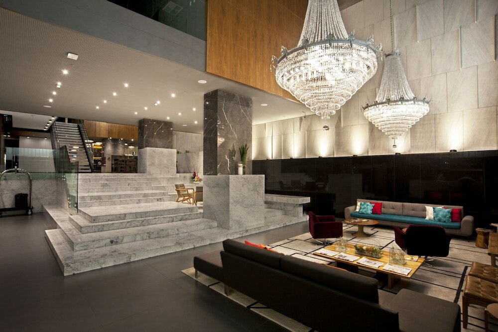 Фото H Niteroi Hotel