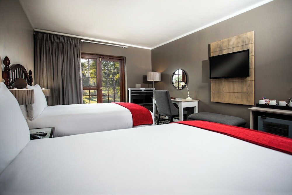 Фото The Caledon Hotel And Spa