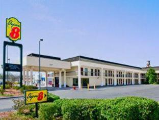 Фото Super 8 by Wyndham Oxford