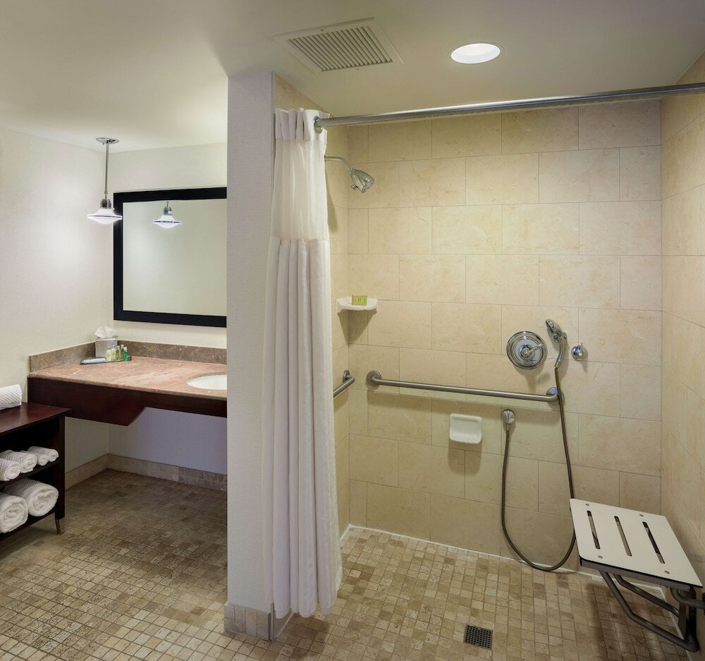 Фото 127107526406