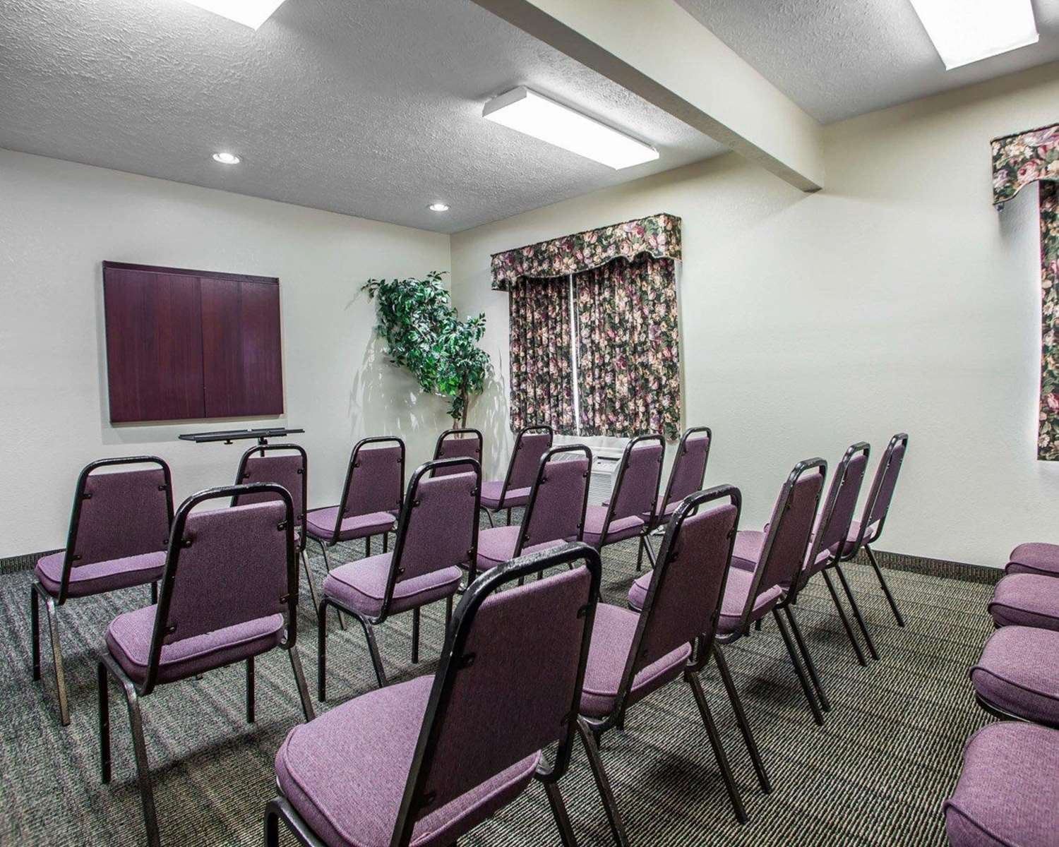Фото Quality Inn