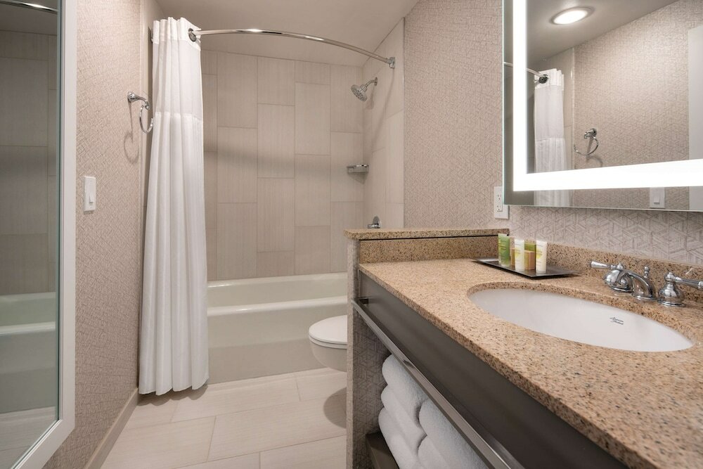 Фото Hilton Seattle