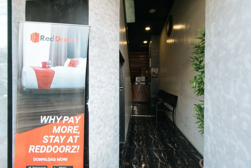 Фото RedDoorz near Quiapo Church Manila