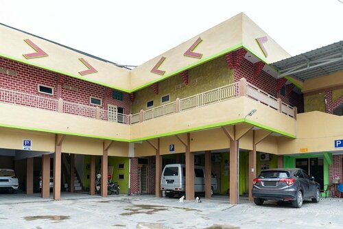 Гостиница RedDoorz Syariah near Citraland Banjarmasin в Банджармасине
