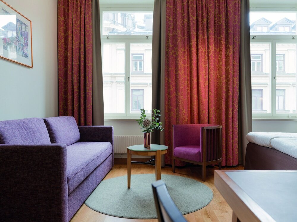 Фото Elite Hotel Adlon