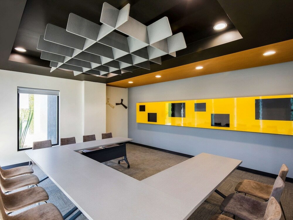 Фото Ibis Tijuana Zona Rio