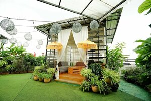 Гостиница Deli Hotel