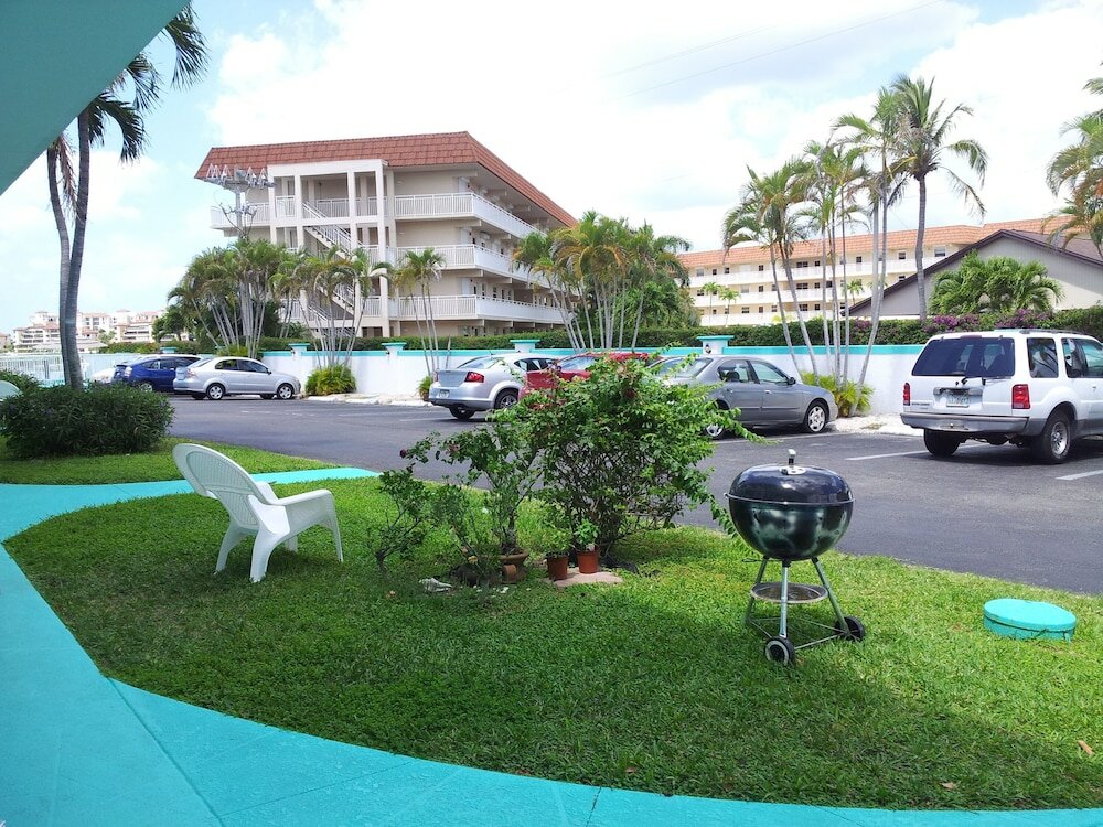 Фото The Boat House