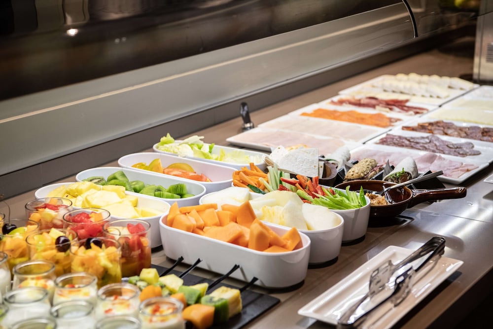 Фото Catalonia Gran Hotel Verdi