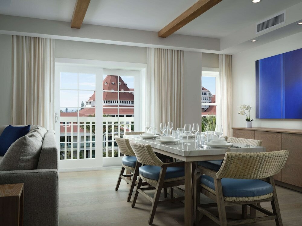 Фото Beach Village at The Del, Curio Collection by Hilton