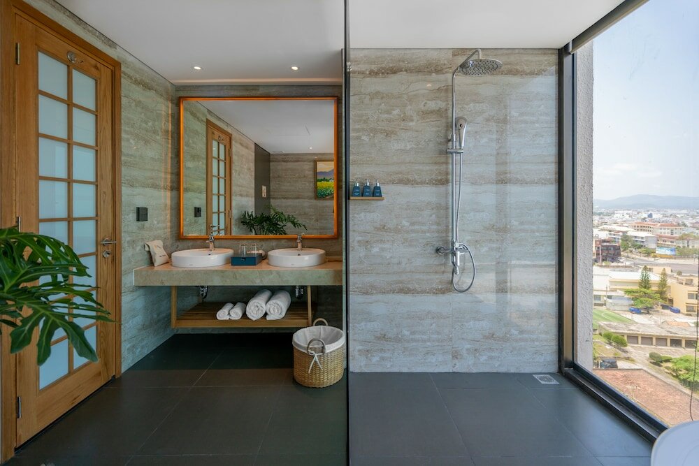 Фото Sala Grand TuyHoa Hotel