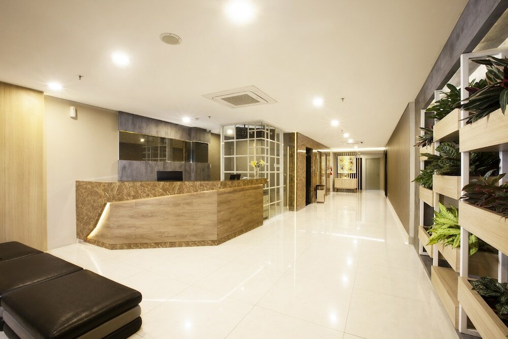 Фото Verse Lite Hotel Pembangunan