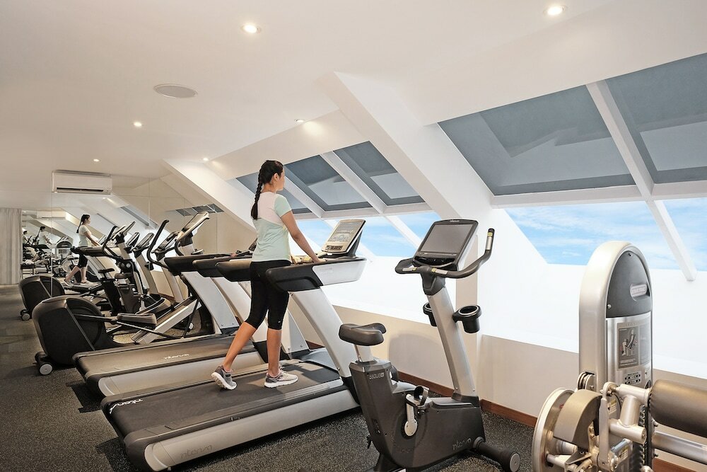 Фото Jambuluwuk Oceano Seminyak Hotel