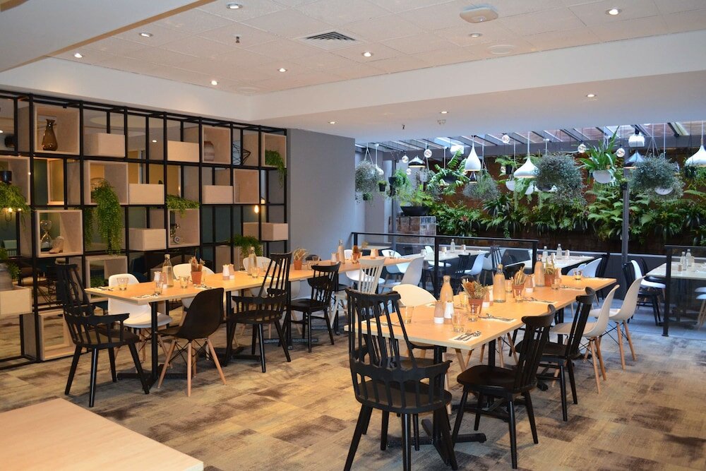 Фото Metro Aspire Hotel Sydney