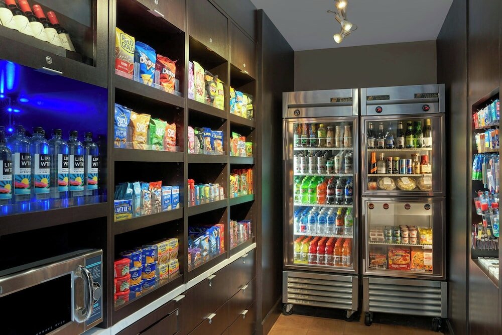 Фото Courtyard by Marriott Fort Lauderdale Weston