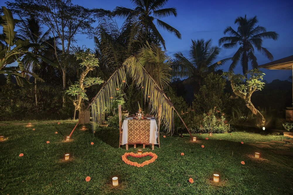 Фото Pondok Sebatu Villa