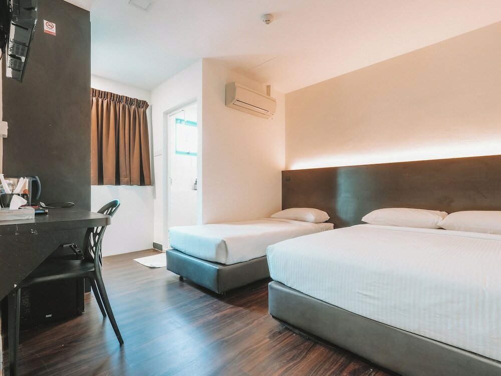 Фото L Hotel @ 51 Desker