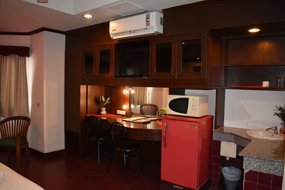 Фото Karon Cafe Inn