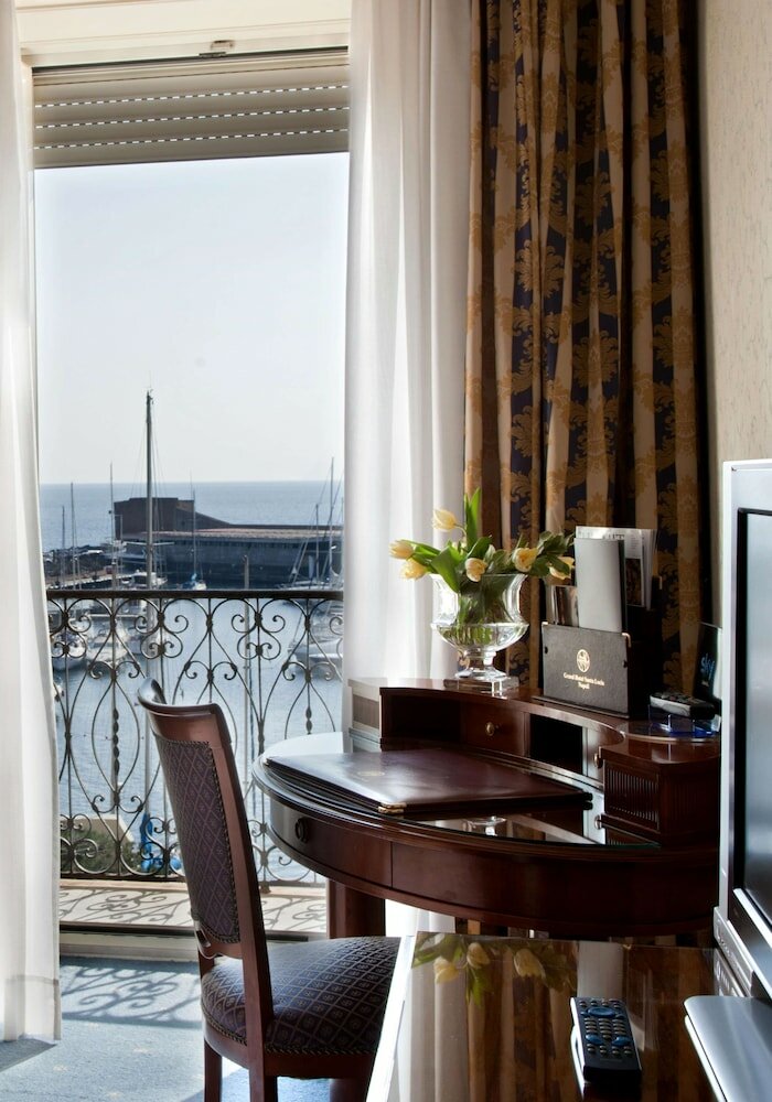 Фото Grand Hotel Santa Lucia