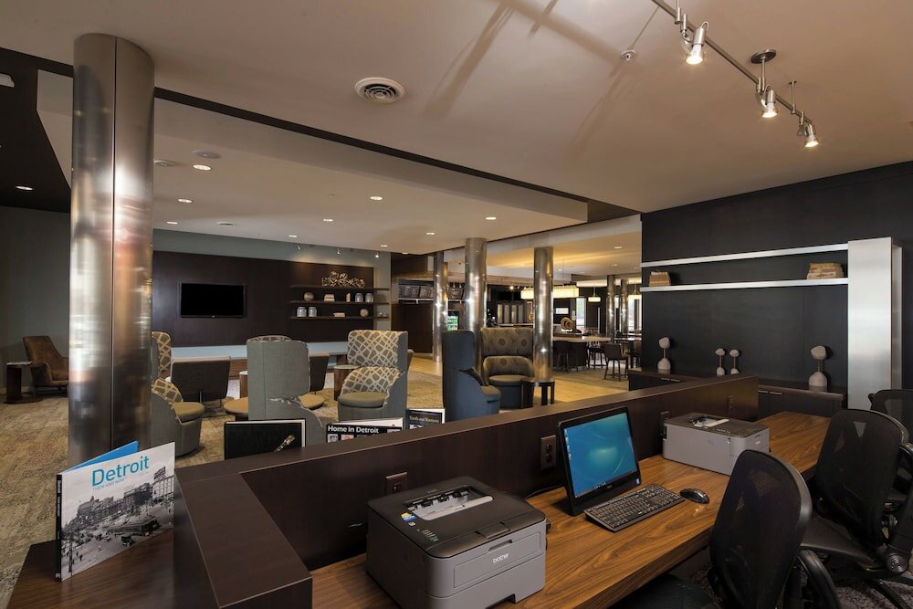 Фото Courtyard Bay City