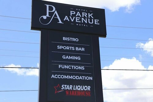 Гостиница Park Avenue Hotel Motel в Рокгемптоне