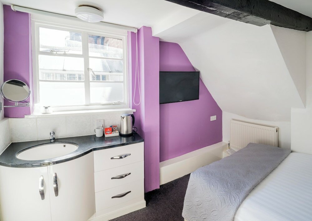 Фото The White Hart Hotel