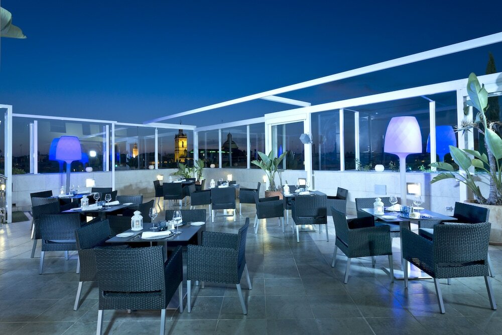 Фото Hotel Sevilla Center