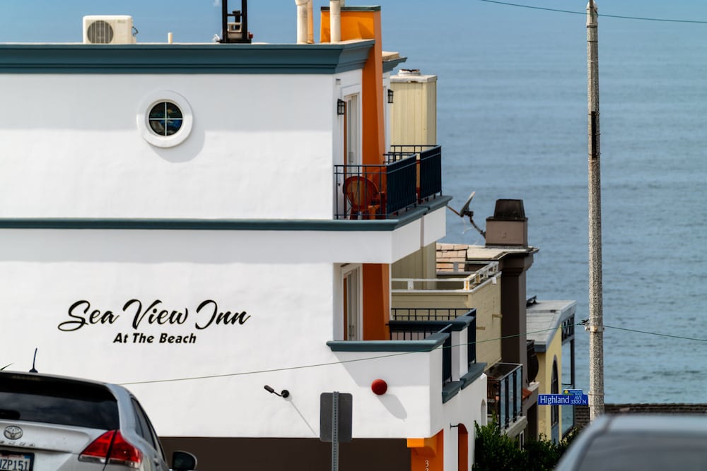 Фото Sea View Inn at the Beach