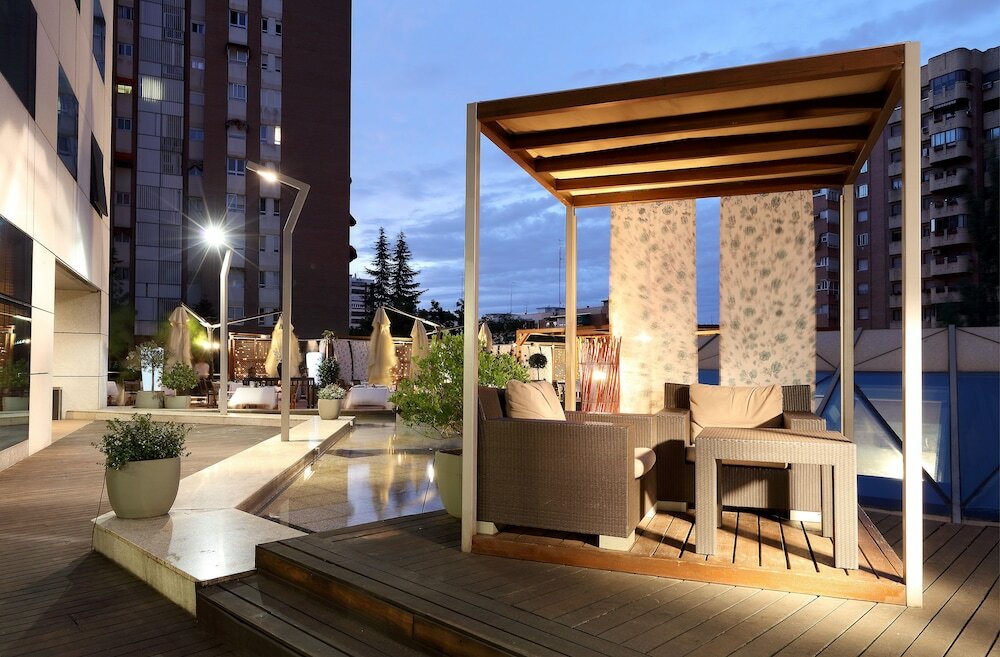 Фото Eurostars Suites Mirasierra