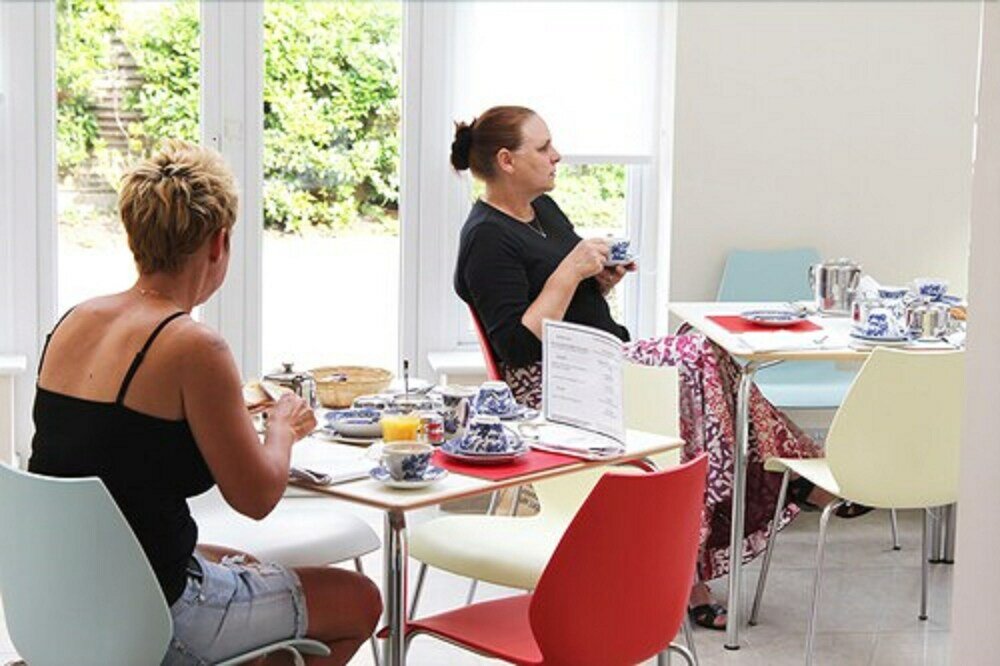 Фото Brentwood Guest House Hotel