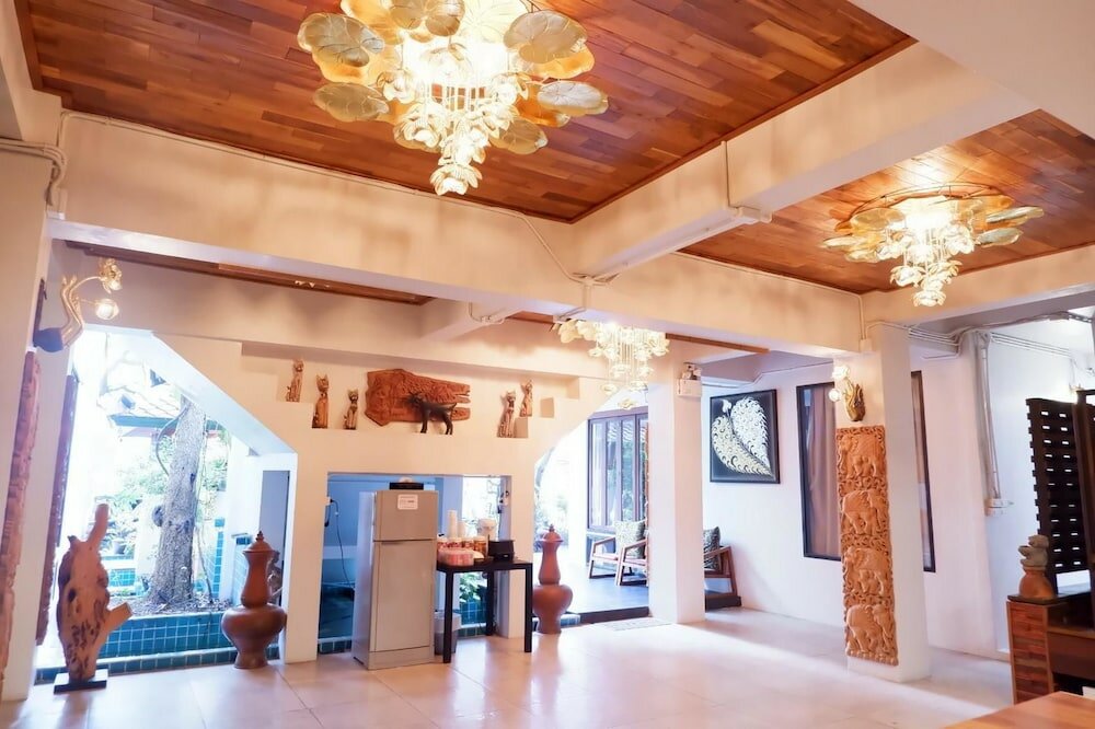 Фото Yotaka Boutique Hotel Bangkok