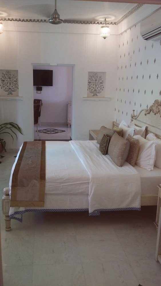 Фото Jagat Niwas Palace