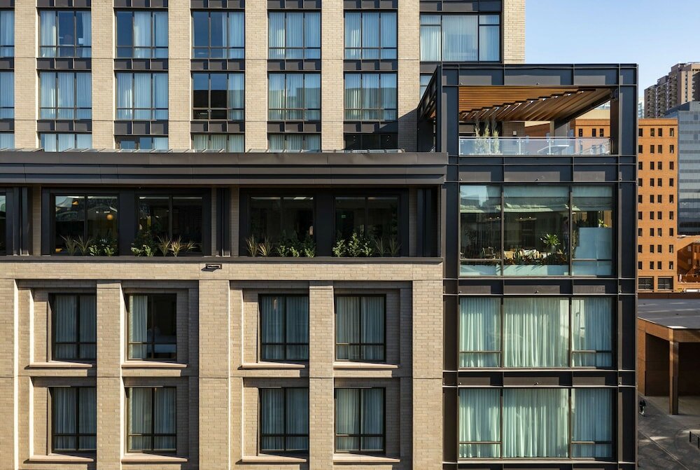 Фото Thompson Denver