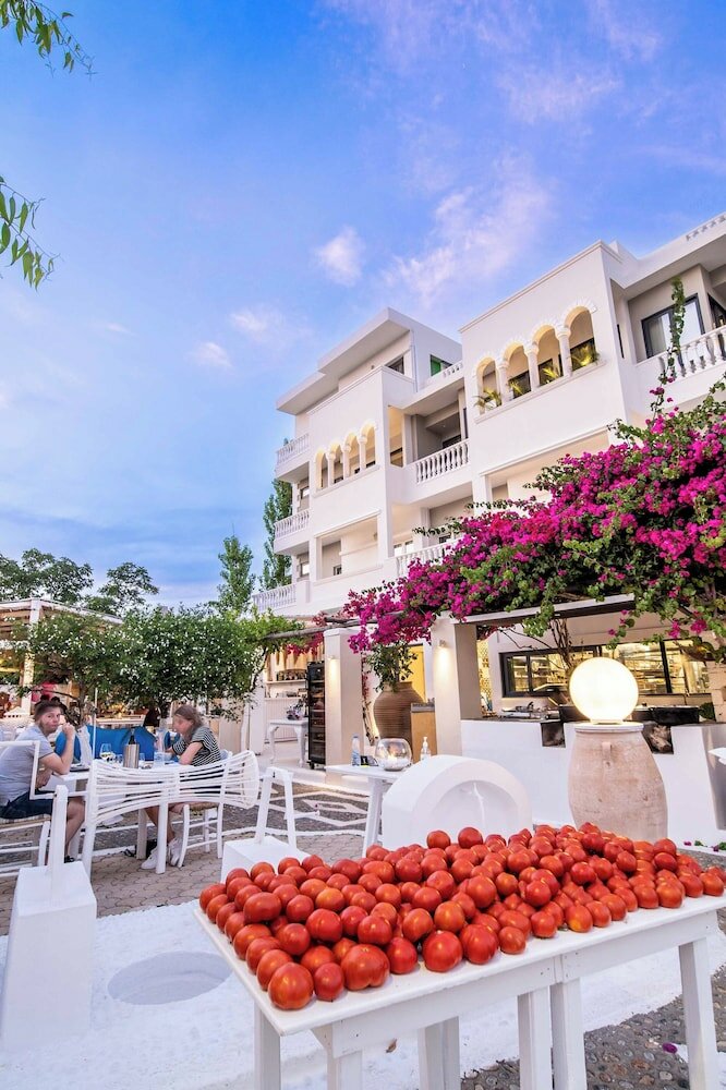 Фото Drossia Hotel