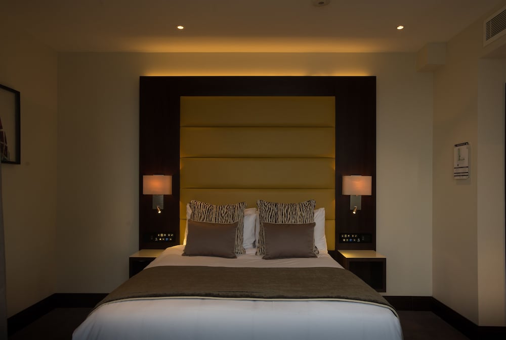 Фото St George Hotel Wembley