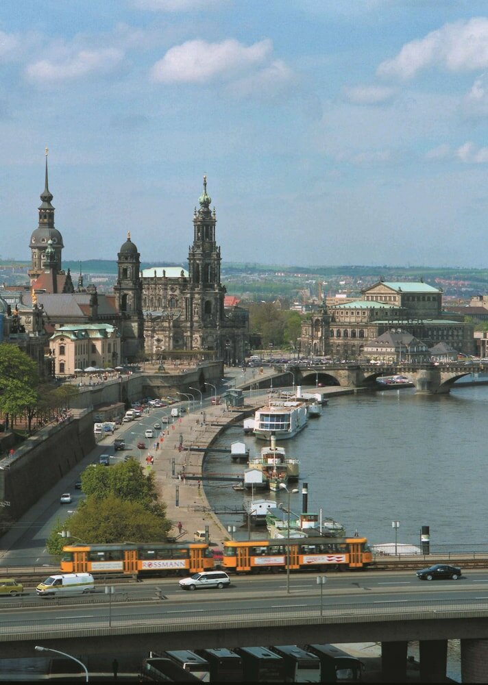 Фото Hotel Am Terrassenufer